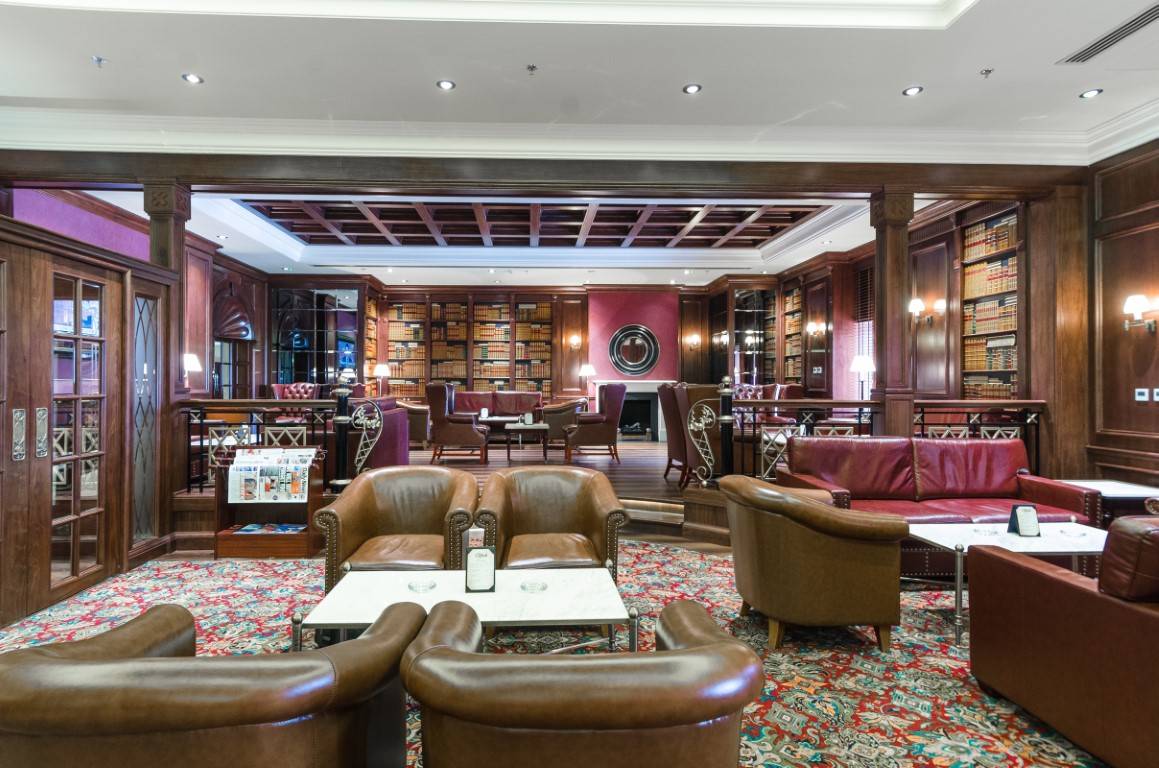 The Oak Lounge at the Gulf Hotel, Bahrain